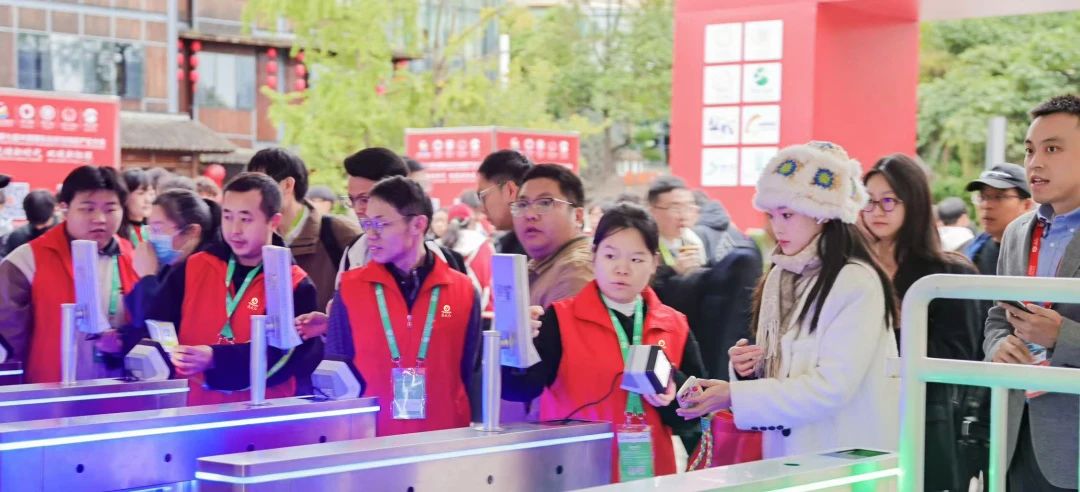 c953caedca773dd6cb61744a0d790266.jpg c953caedca773dd6cb61744a0d790266.jpg