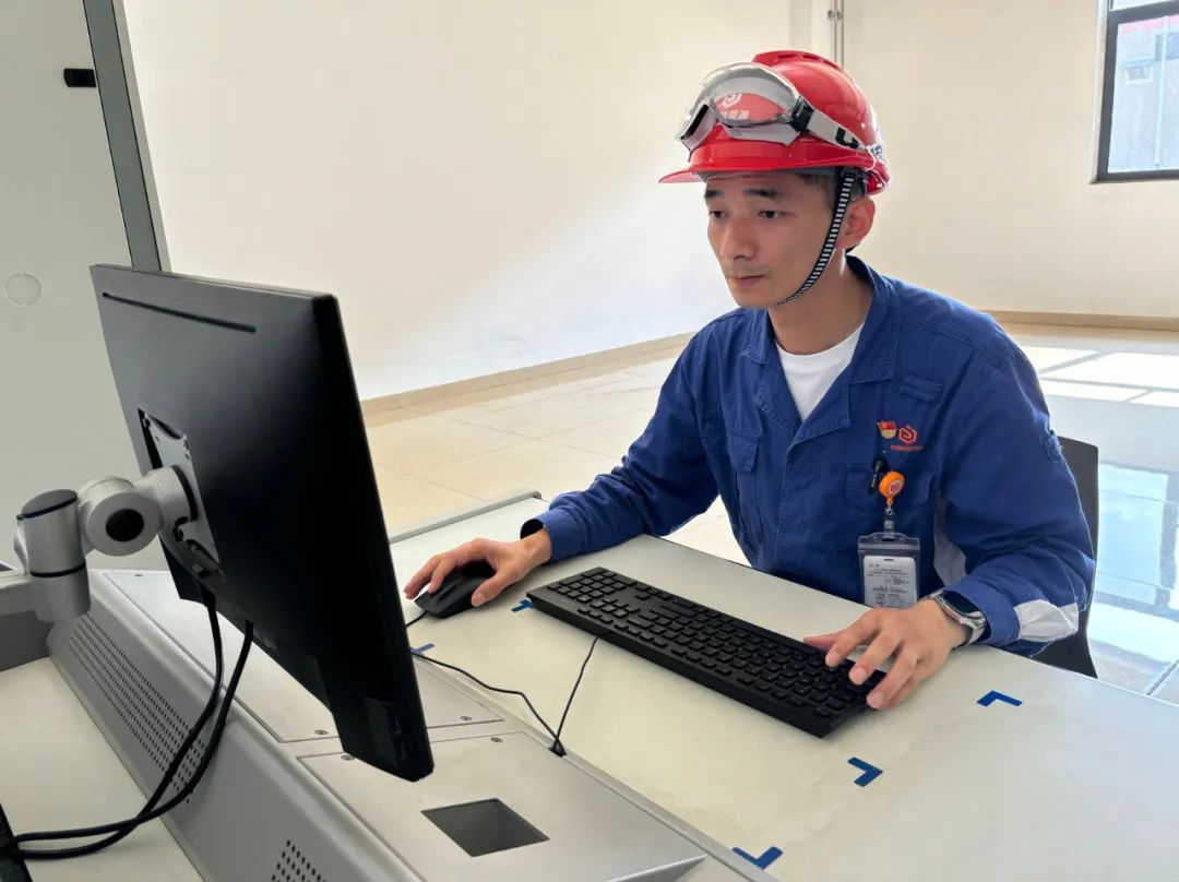 8582a61b55b9c90698dacbdd6c3dd7cc.jpg 8582a61b55b9c90698dacbdd6c3dd7cc.jpg