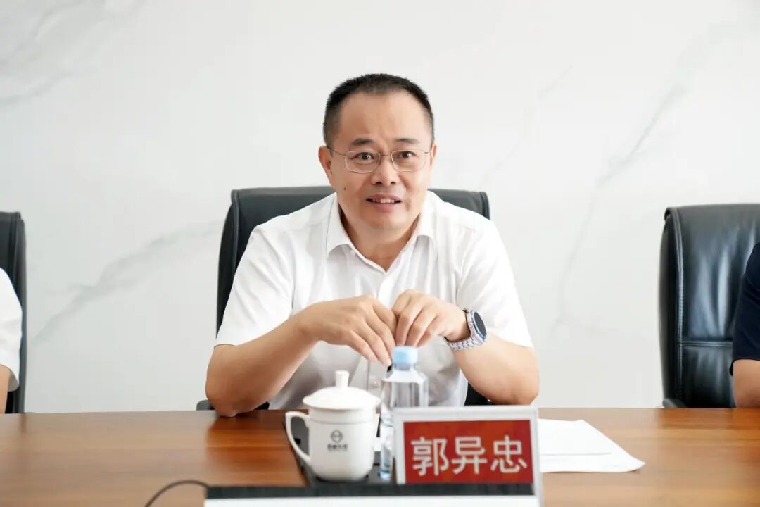 94fceed9efa4f7182ffa0eb144379d65.jpg 94fceed9efa4f7182ffa0eb144379d65.jpg